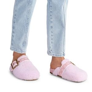 Coach Pale Pink Shearling Clogs in Women’s US Size 9.5